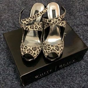 BRAND NEW - White House Black Market Heels